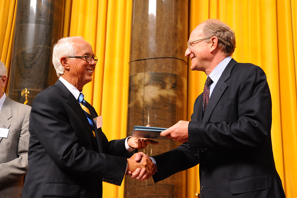 Richard Oppel and Steven Pearlstein