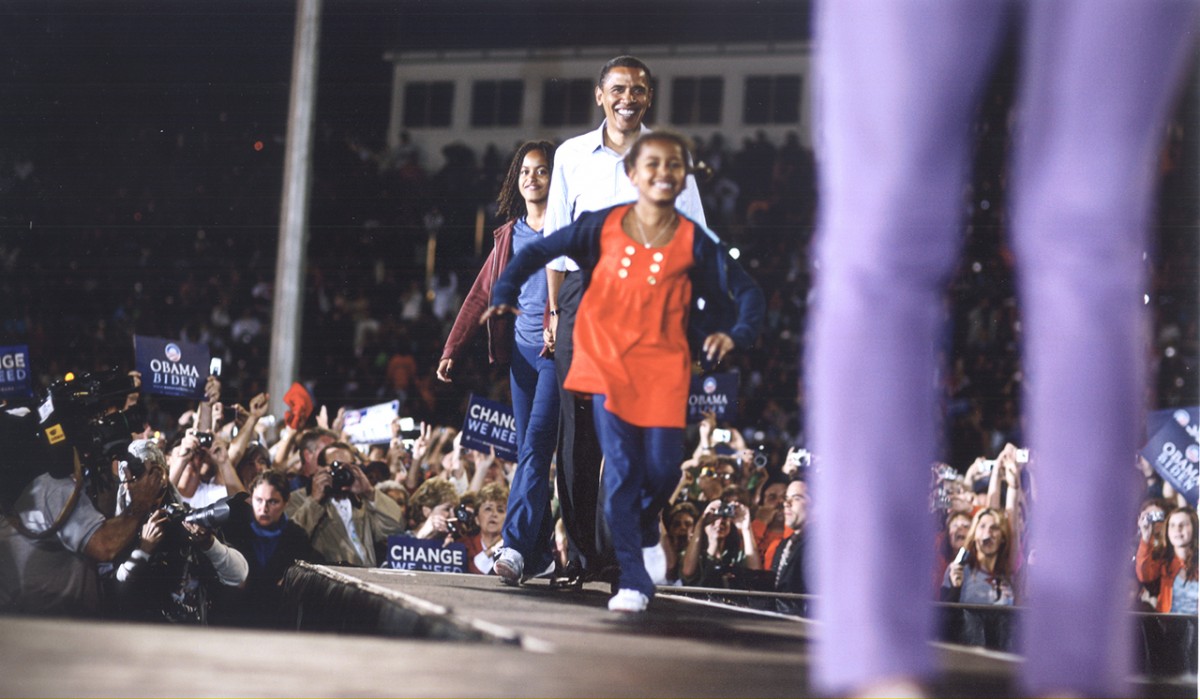 Senator Obama and daughters Sasha and Malia join his wife, Michelle, at a campaign rally in Springfield, Mo.
